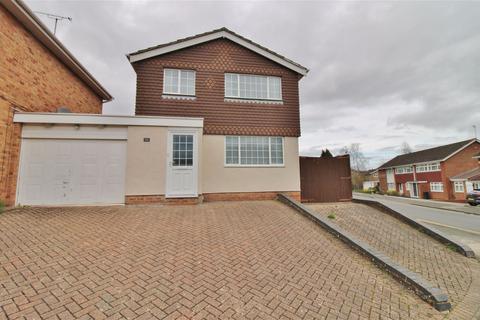 4 bedroom detached house for sale, Pinks Hill, Swanley, BR8