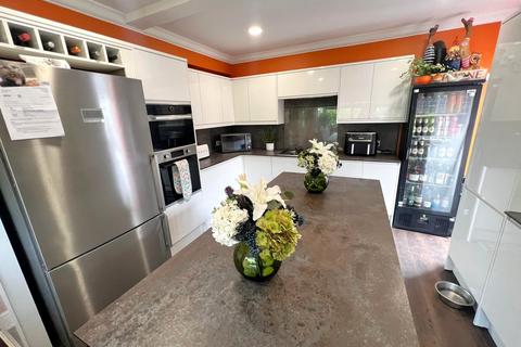 72 Guildford Avenue, Blackpool, FY2 0AB