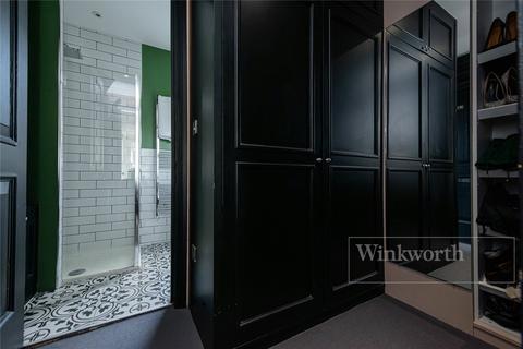 60 Bathurst Gardens, London, NW10 5HY