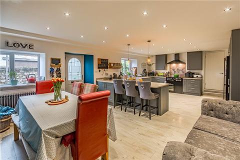 undefined, Main Street South, Aberford, Leeds, West Yorkshire, LS25