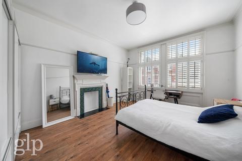 4 bedroom apartment for sale, Ridgmount Gardens, Fitzrovia, WC1E
