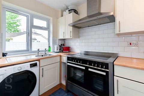 5 Chisel Close, Hereford, HR4 9XF