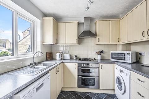 4 Burwell Meadow, Witney, OX28 5JQ
