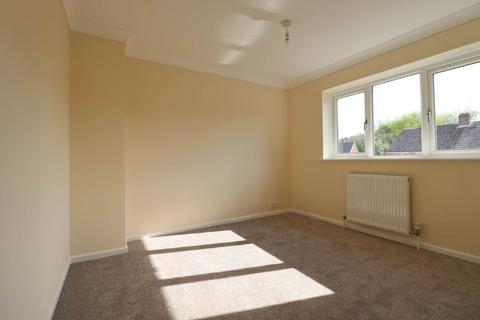 25 Barrow Close, Marlborough, SN8 2BD