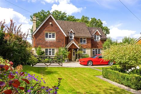4 bedroom detached house for sale, Aspen Close, Guildford, Surrey, GU4