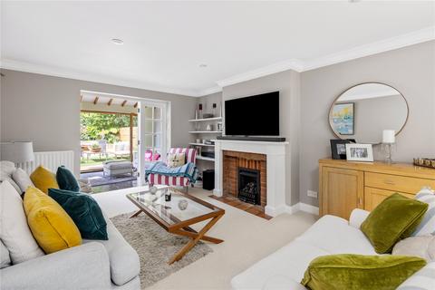 4 bedroom detached house for sale, Aspen Close, Guildford, Surrey, GU4