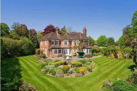 5 bedroom detached house for sale, Penn Road, Beaconsfield, Buckinghamshire, HP9