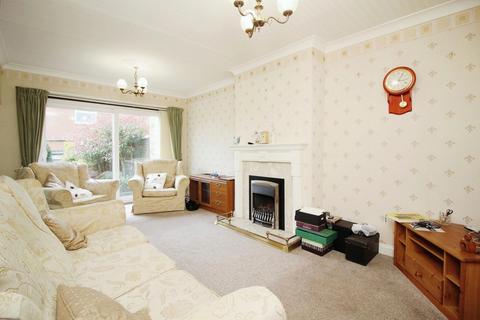 3 bedroom semi-detached house for sale, Saintbury Road, Glenfield, LE3