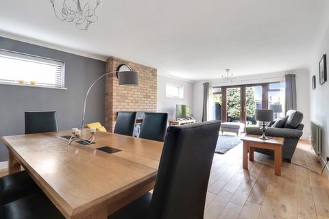 6 Noredale, Shoeburyness, Southend-on-sea, SS3 9JZ