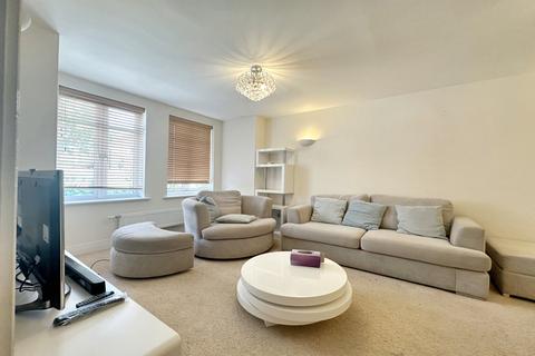 4 bedroom townhouse to rent, Cyrus Terrace, Pentland Way, Uxbridge, Greater London