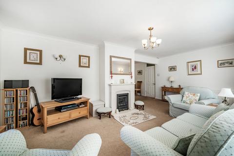 3 bedroom bungalow for sale, Finchampstead, Wokingham RG40