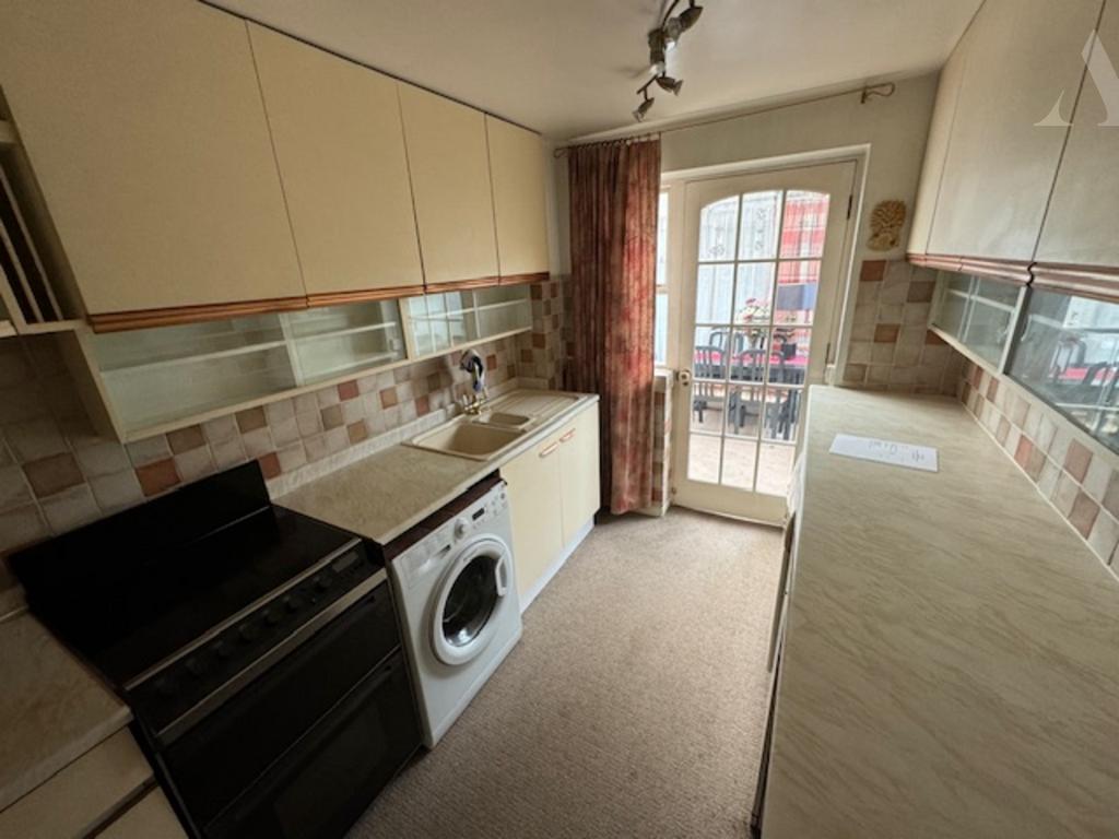 27 high street kitchen