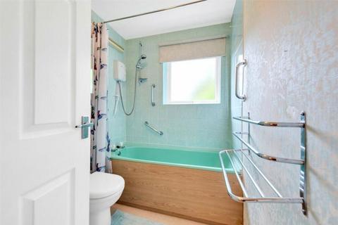 35 Kempton Close, Erith, DA8 3SR