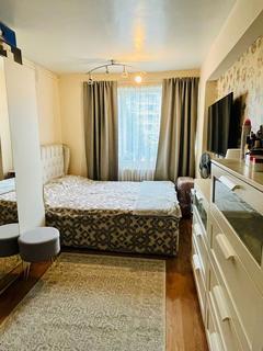 2 bedroom flat to rent, Churchill Gardens, PIMLICO SW1V