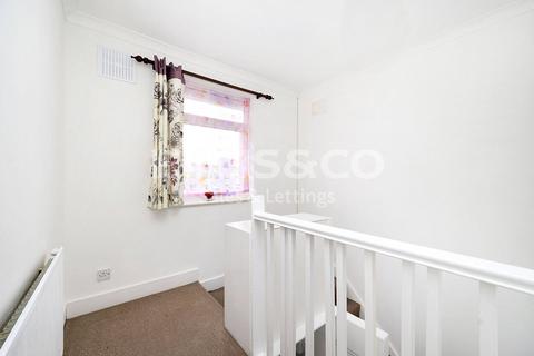 2 bedroom maisonette for sale, Stanmore, Middlesex HA7