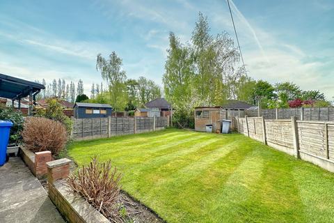 17 Boundary Road, Irlam, Manchester, M44 6EU