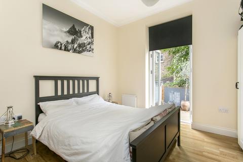 1 bedroom apartment to rent, Portobello Road Notting Hill W11