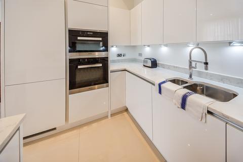 1 bedroom apartment to rent, Rainville Road, London, W6