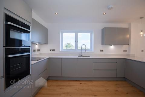 Garth Lodge Penstraze, Chacewater, Truro, TR4 8PH