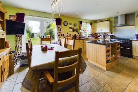 5 bedroom detached house for sale, Ely Road, Hilgay PE38