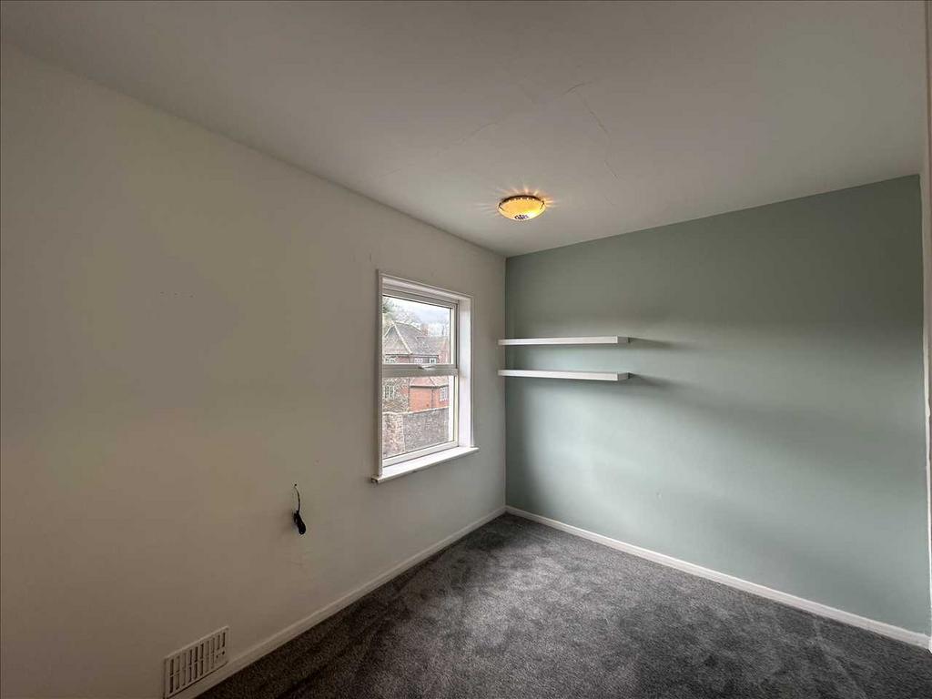 Bedroom 3: