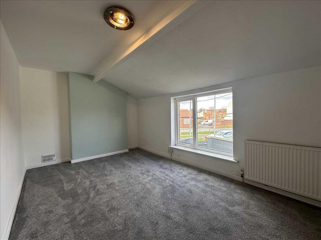Bedroom 1: