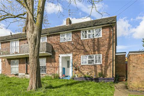 2 bedroom maisonette for sale, Haldens, Welwyn Garden City, Hertfordshire, AL7