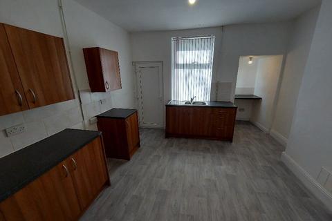 2 bedroom terraced house to rent, Every Street, Burnley BB11
