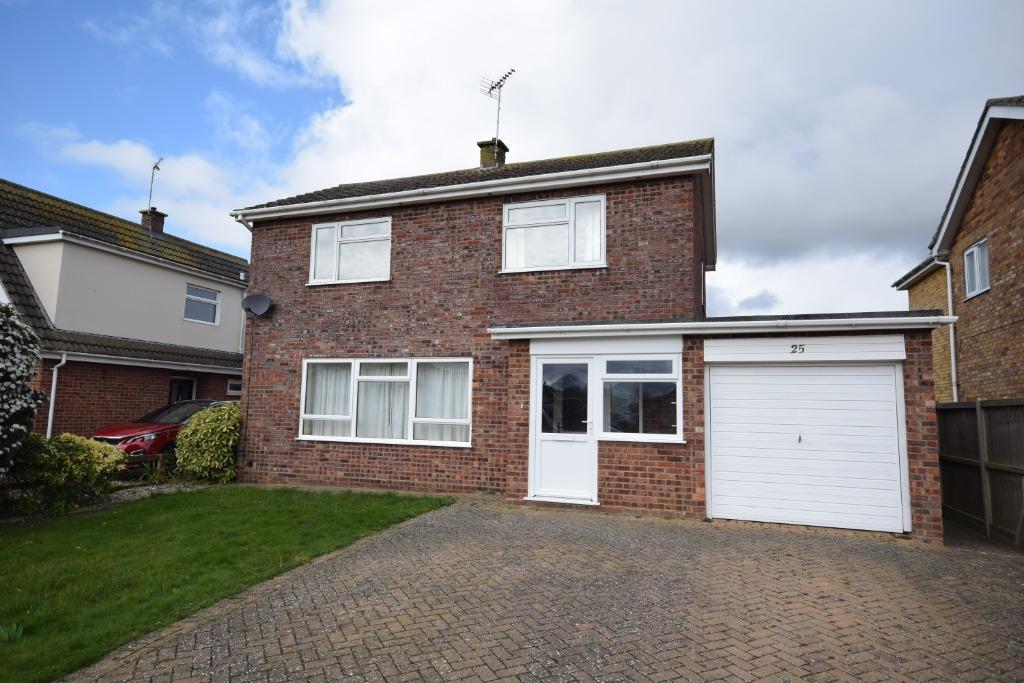 Nelson Court, Watton, IP25 3 bed detached house to rent £1,085 pcm (£