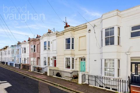 3 bedroom terraced house for sale, College Gardens, Brighton, East Sussex, BN2