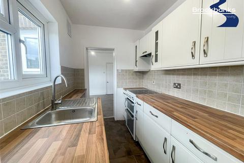 2 bedroom terraced house to rent, Fulwich Road, Dartford, DA1 1UN