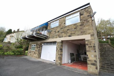 3 bedroom detached house for sale, Banks Lane, Riddlesden, Keighley, West Yorkshire, BD20 5DU