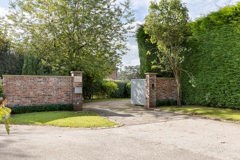 undefined, Chelford, Macclesfield, SK11