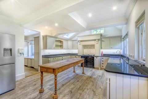 4 bedroom detached house for sale, Wentworth Estate