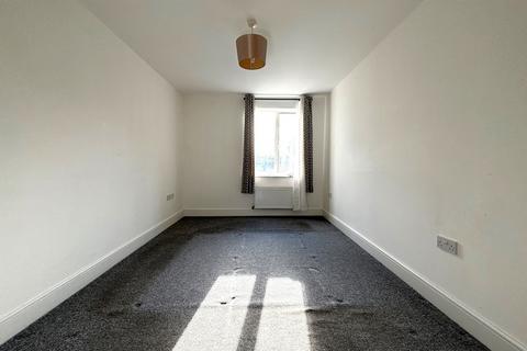 2 bedroom apartment to rent, Black Eagle Drive Northfleet DA11