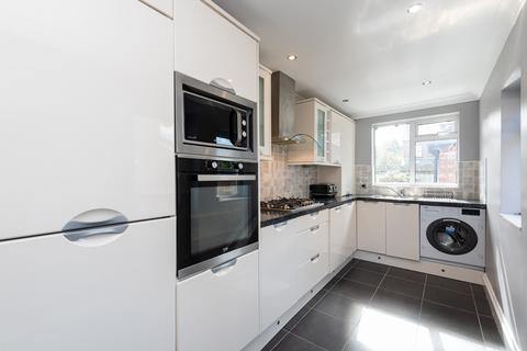 54 Heather Dene, Bromborough, Wirral, CH62 2BQ