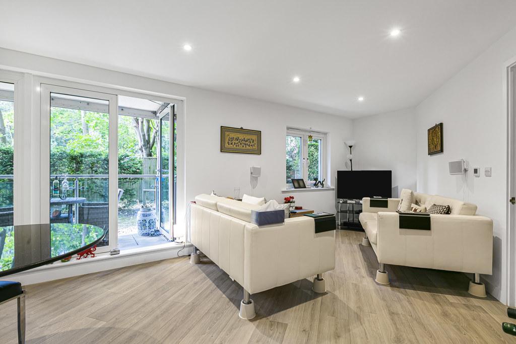 Kitchen/Living Room