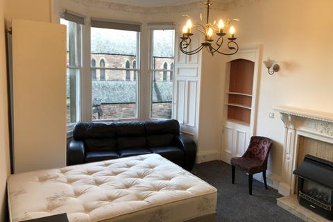 4 bedroom flat to rent, 50, Montpelier Park, Edinburgh, EH10 4NH