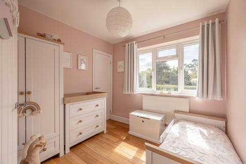 170 Pinewood Green, Iver, SL0 0QJ