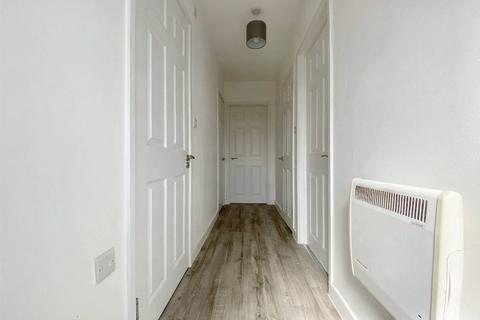 1 bedroom flat to rent, High Street, Cradley Heath B64