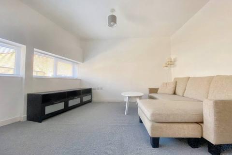 1 bedroom flat to rent, High Street, Cradley Heath B64