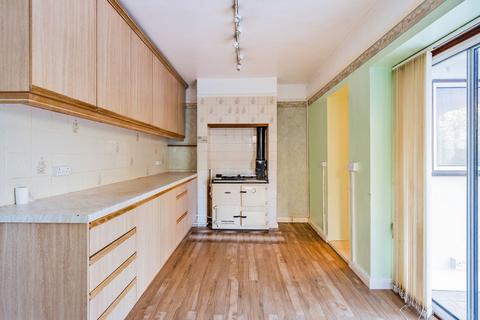Rose Croft Cottage Chelsham Common, Warlingham, CR6 9PB