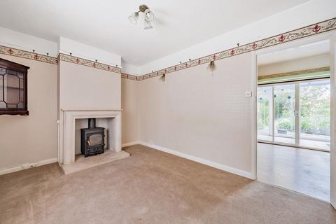 Rose Croft Cottage Chelsham Common, Warlingham, CR6 9PB