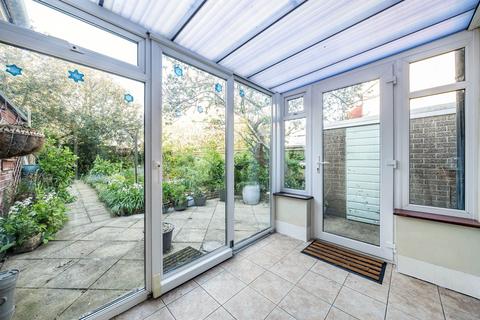 Rose Croft Cottage Chelsham Common, Warlingham, CR6 9PB