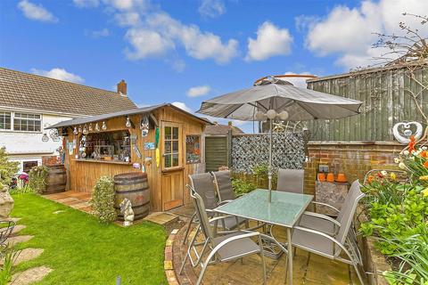 29 Hazel Grove, Chatham, ME5 0ED
