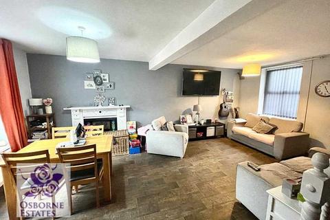 2 bedroom end of terrace house for sale, Pentre CF41