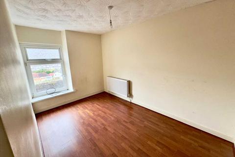 64 Hendrecafn Road, Tonypandy, CF40 1LW