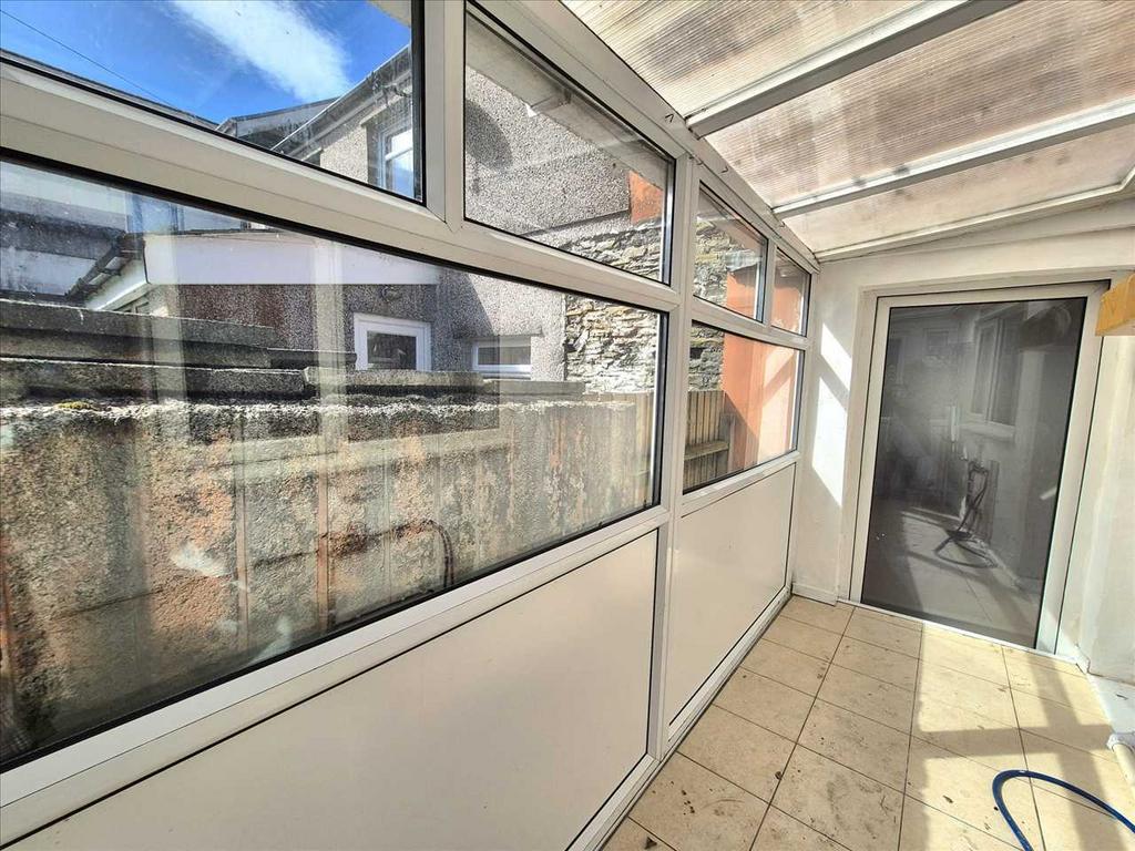 Lean-To