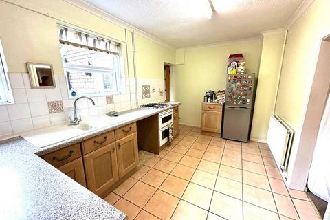 5 Cambrian Avenue, Gilfach Goch, Porth, CF39 8TB