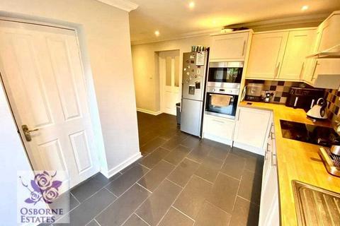 17 Cross Street, Porth, CF39 9SS